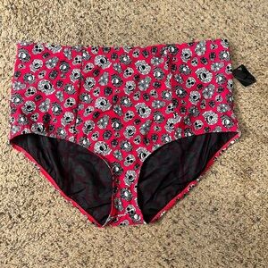 Torrid size 4 sugar skull swim bottoms nwt